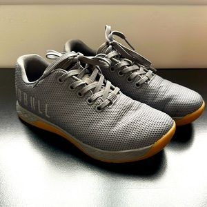 Nobull women’s gym trainers gray size 7